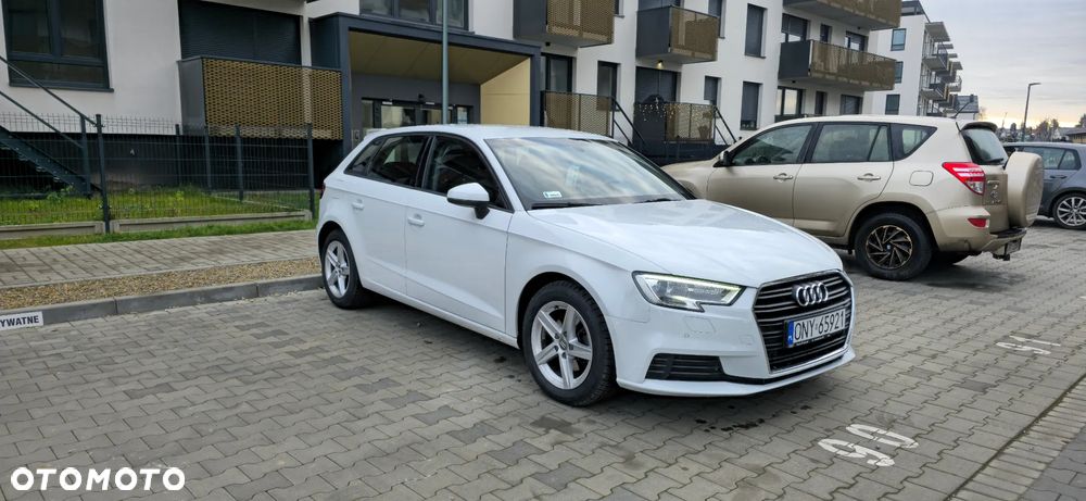 Audi A3 Sportback 1.5 TFSI S tronic - 13