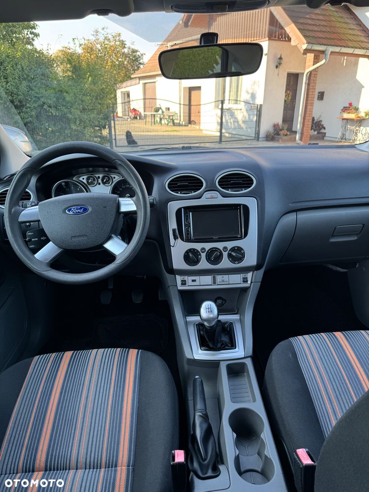 Ford Focus - 13
