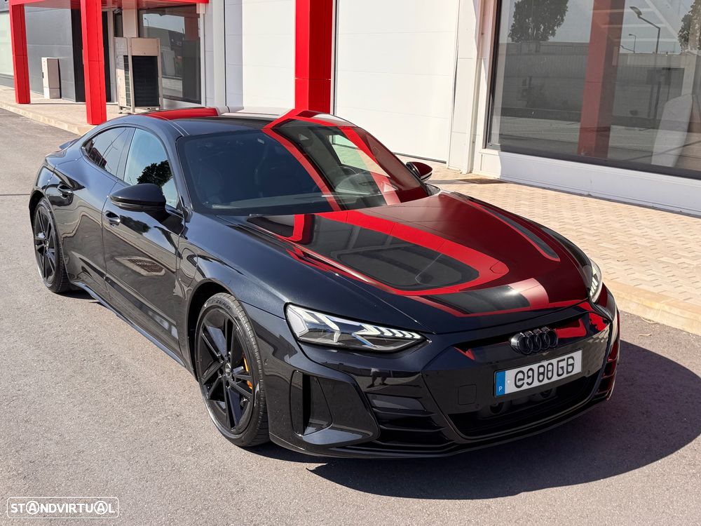 Audi RS e-tron GT quattro - 12