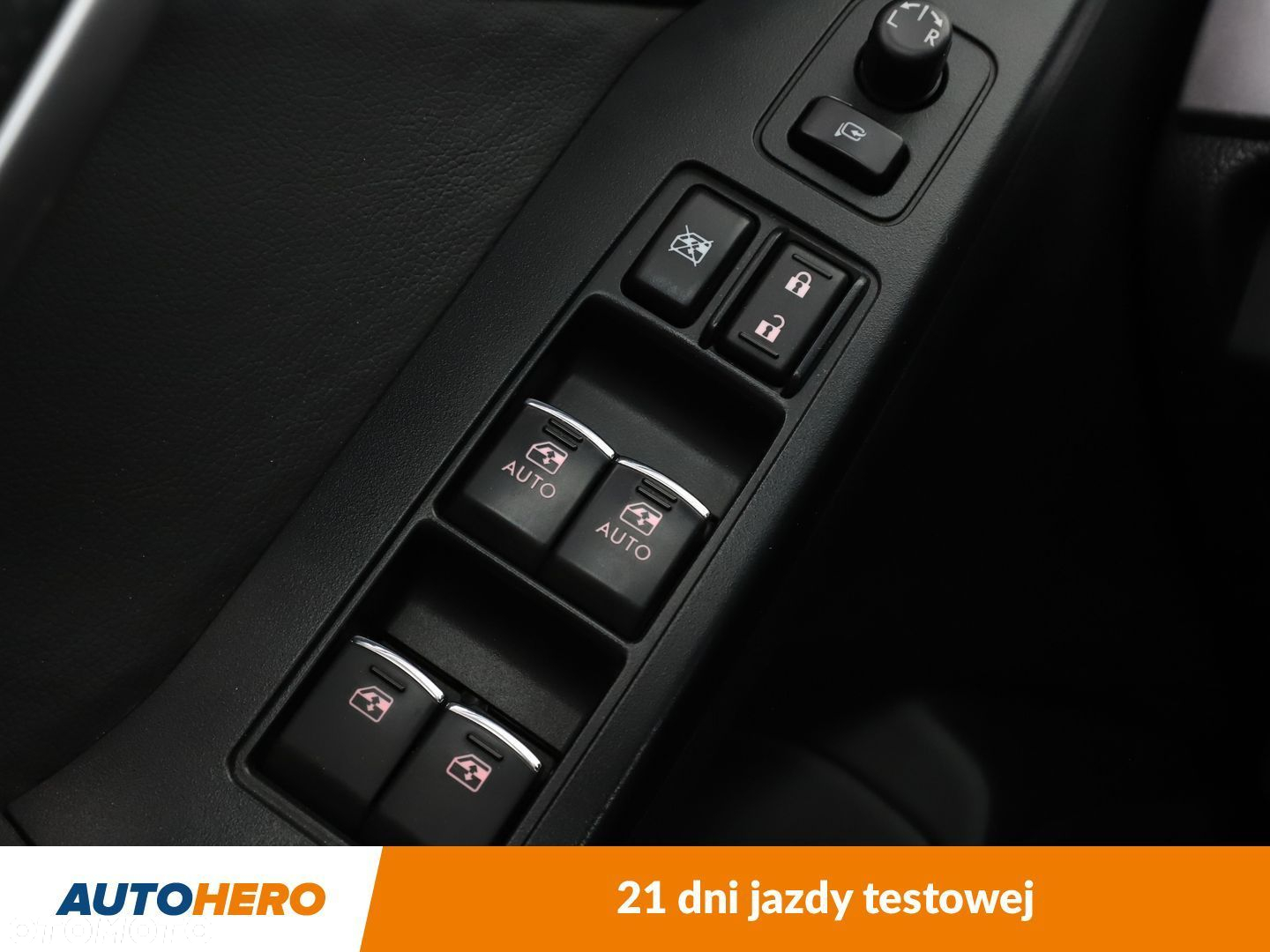 Subaru Forester 2.0 i Active Lineartronic - 34