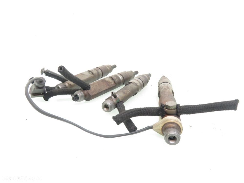 WTRYSKIWACZE VW PASSAT B5 (3B2) 1.9 TDI - AVG 028130201T - 7