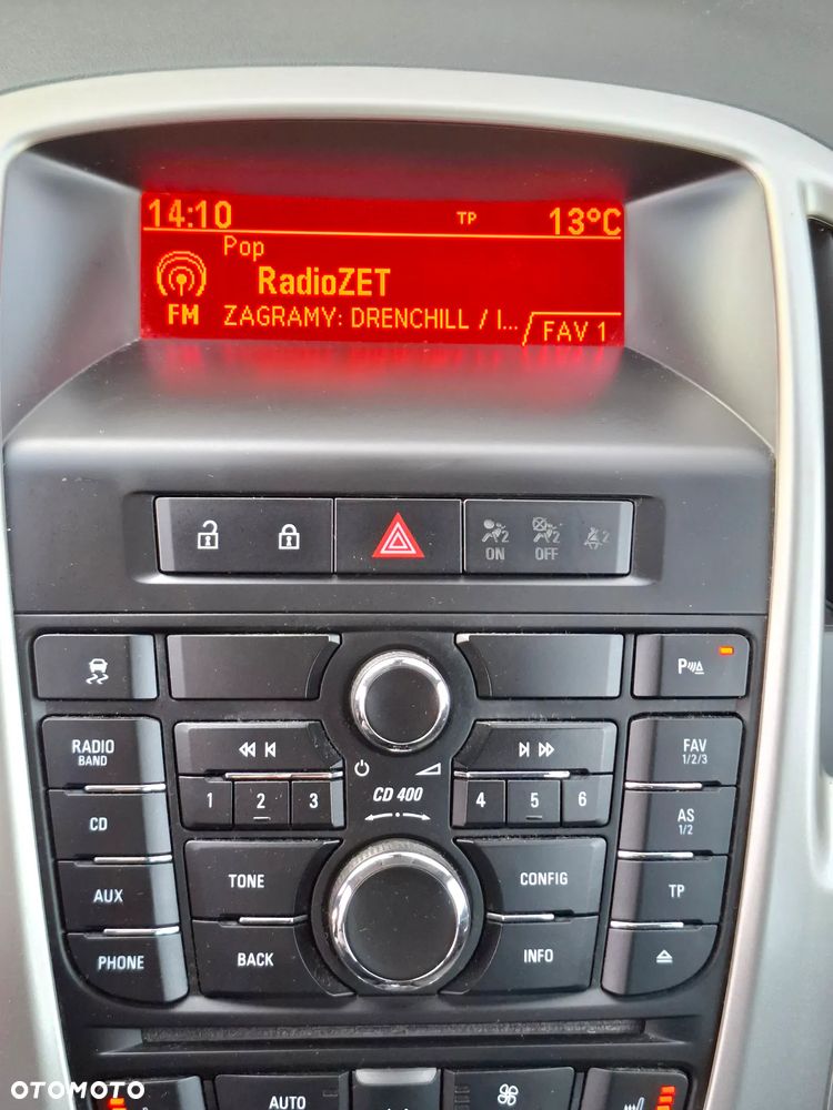 Opel Astra 1.4 Turbo Exklusiv - 25