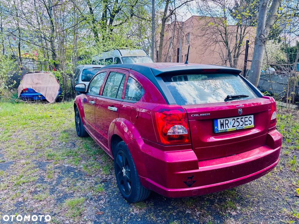 Dodge Caliber 1.8 SE - 8