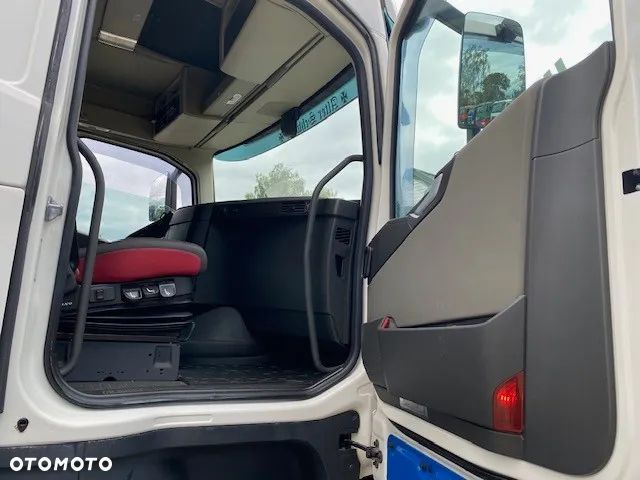 Volvo FH 460 4x2 z hydrauliką do wywrotu - 8