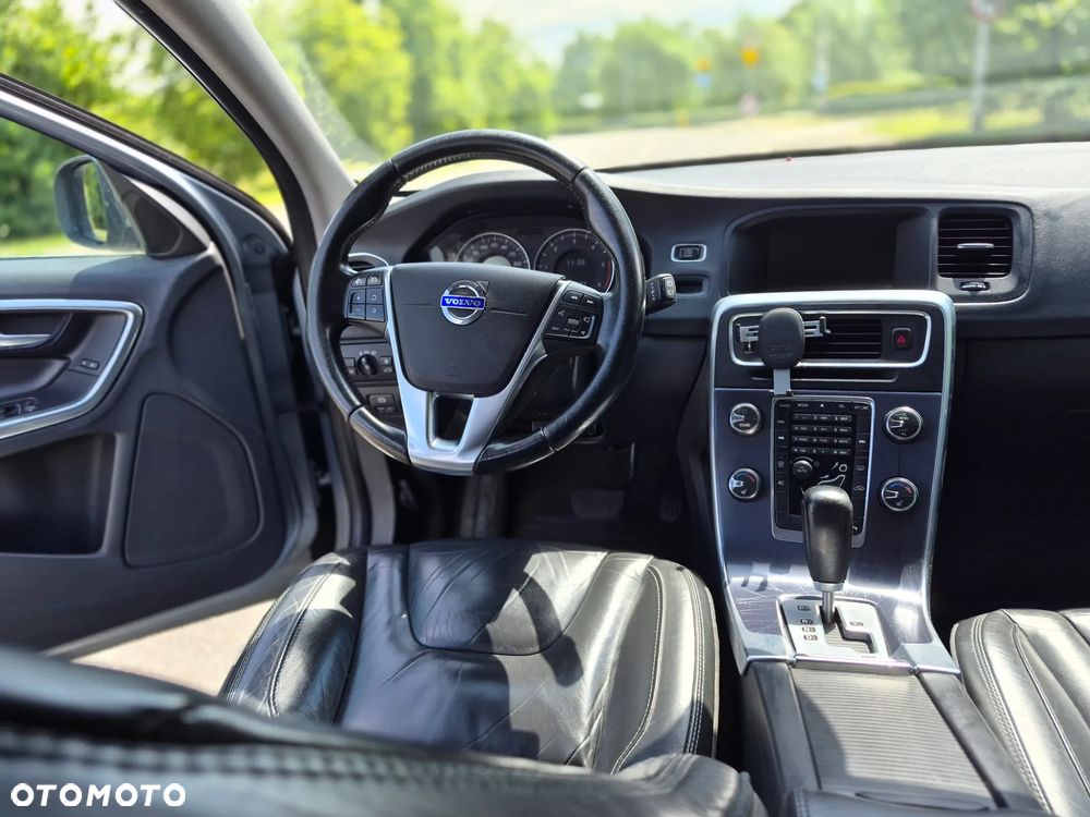 Volvo V60 - 21