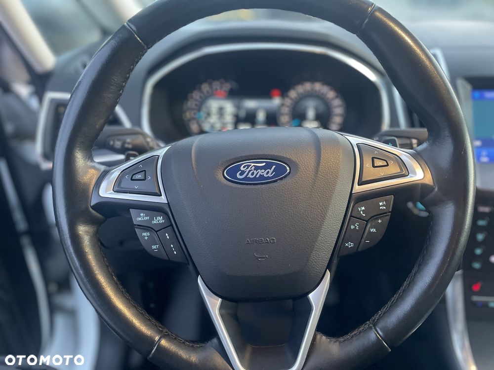 Ford S-Max 2.0 EcoBlue Titanium - 12