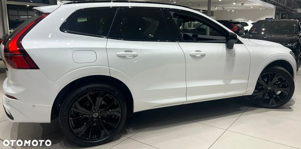 Volvo XC 60 B5 B AWD Ultimate Bright - 2
