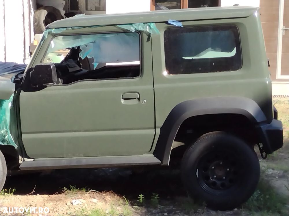Suzuki Jimny 1.5 ALLGRIP Comfort+ - 7