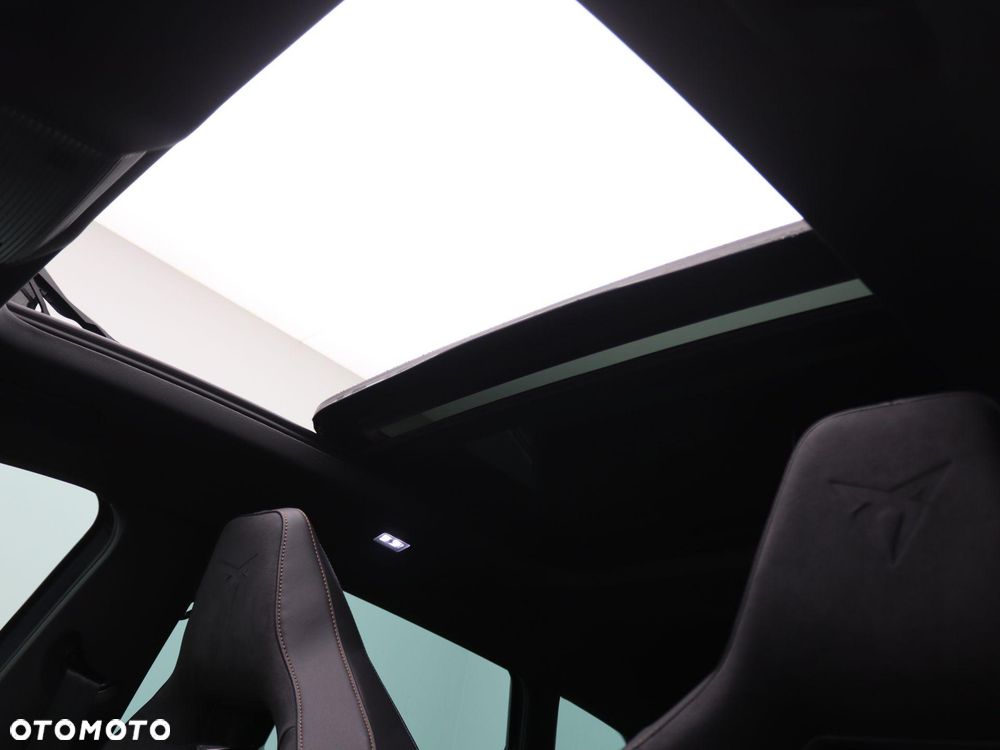 Cupra Formentor 1.5 e-Hybrid DSG VZ - 40