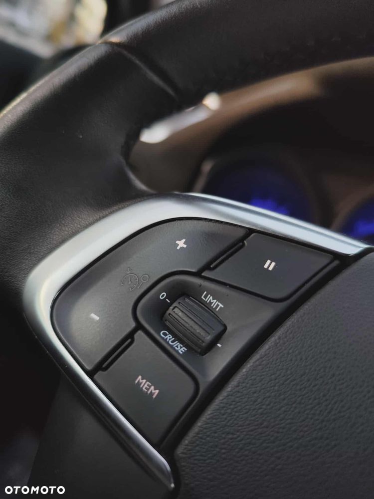 Citroën C4 PureTech 130 Stop & Start EAT6 Shine - 13