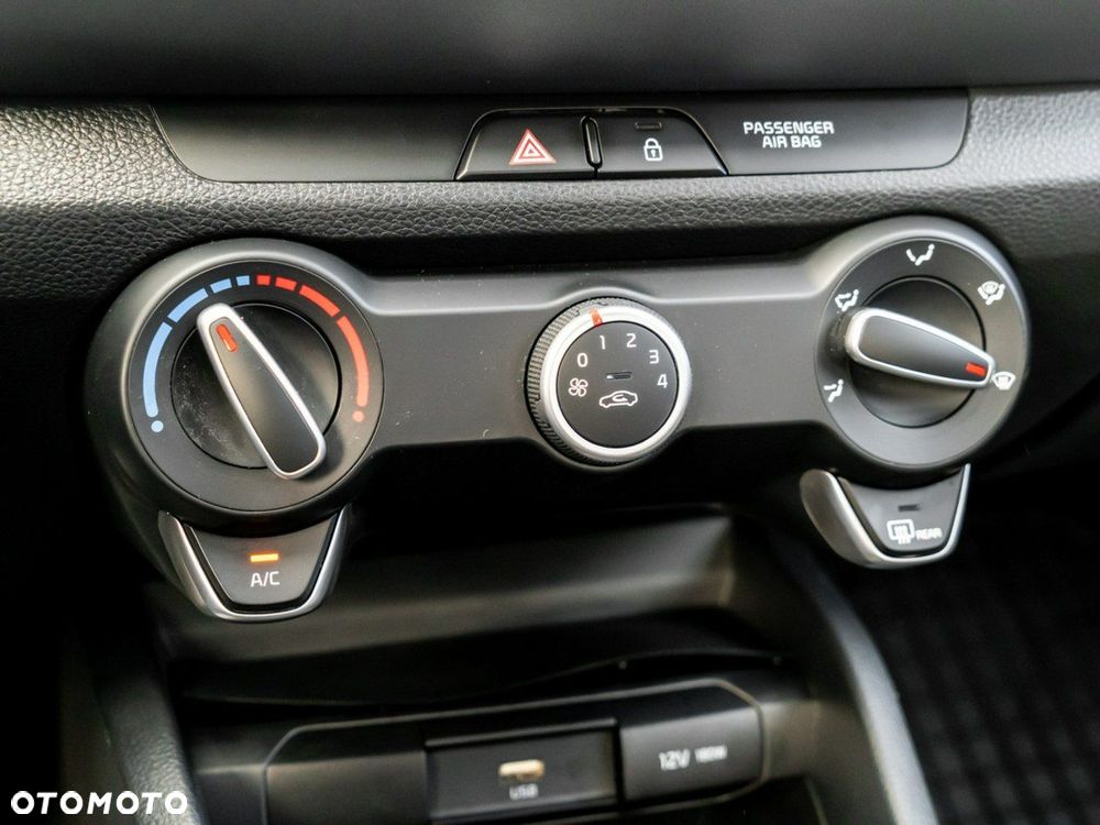 Kia Stonic 1.0 T-GDI M DCT - 17