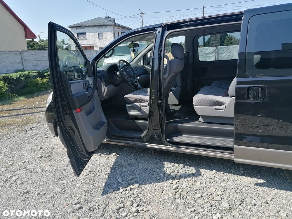 Hyundai H-1 2.5 CRDi Comfort - 11