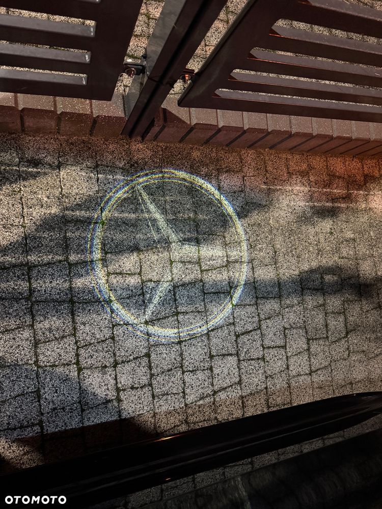 Mercedes-Benz Klasa C 220 d 9G-TRONIC AMG Line - 27