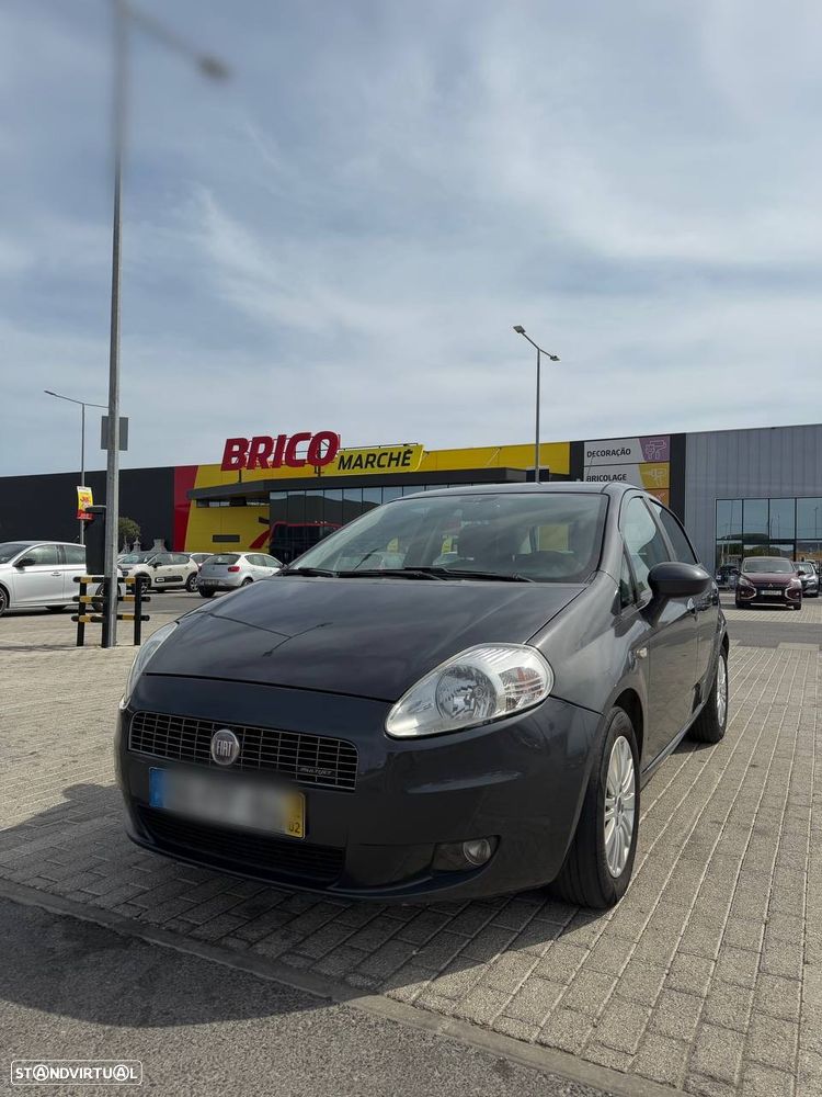 Fiat Grande Punto - 8