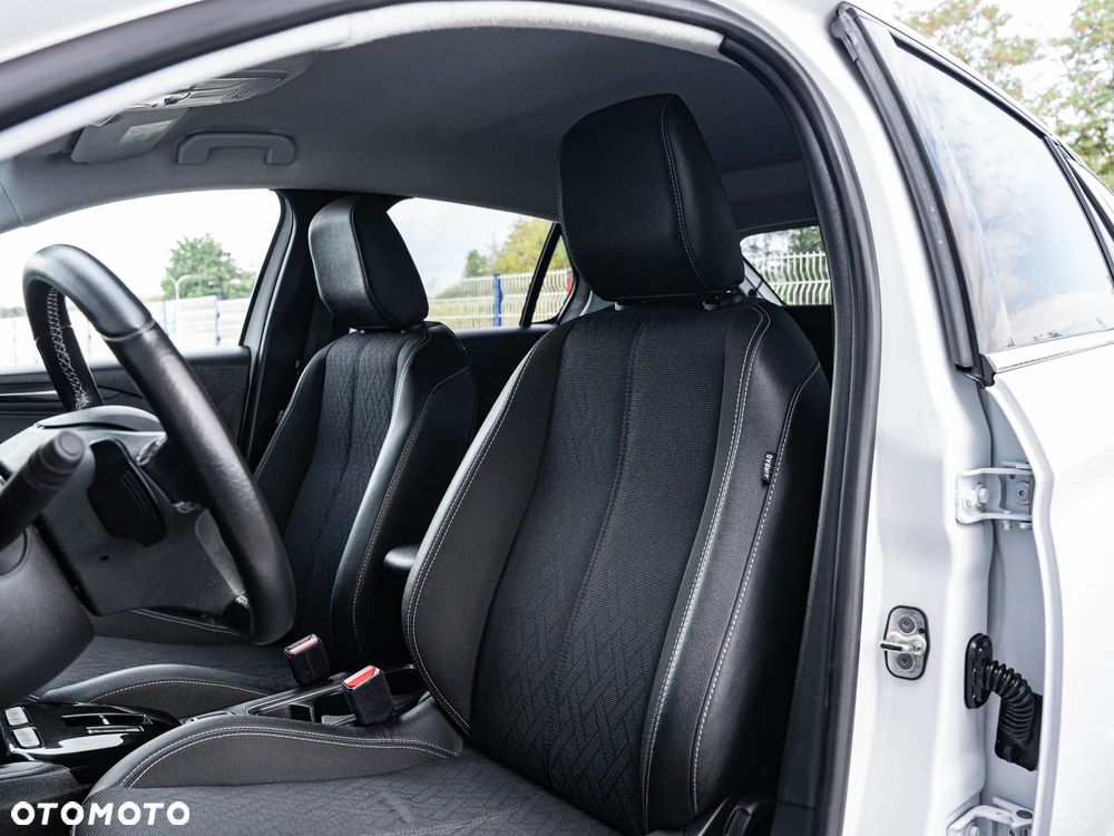 Opel Corsa 1.2 Elegance S&S - 22