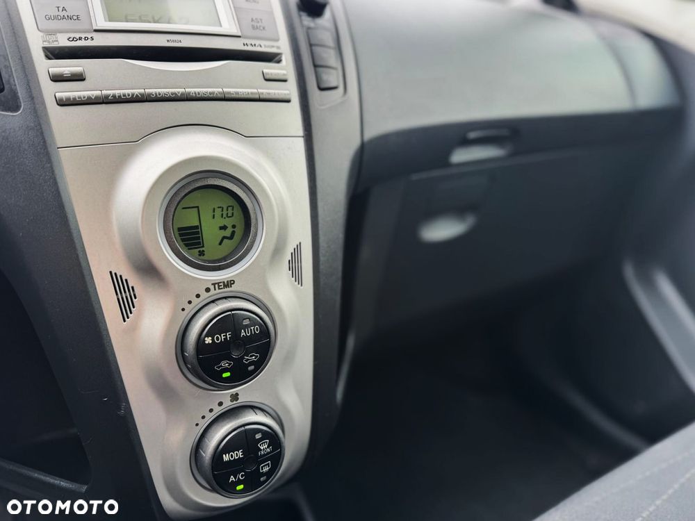 Toyota Yaris 1.3 Sol Premium MM - 20
