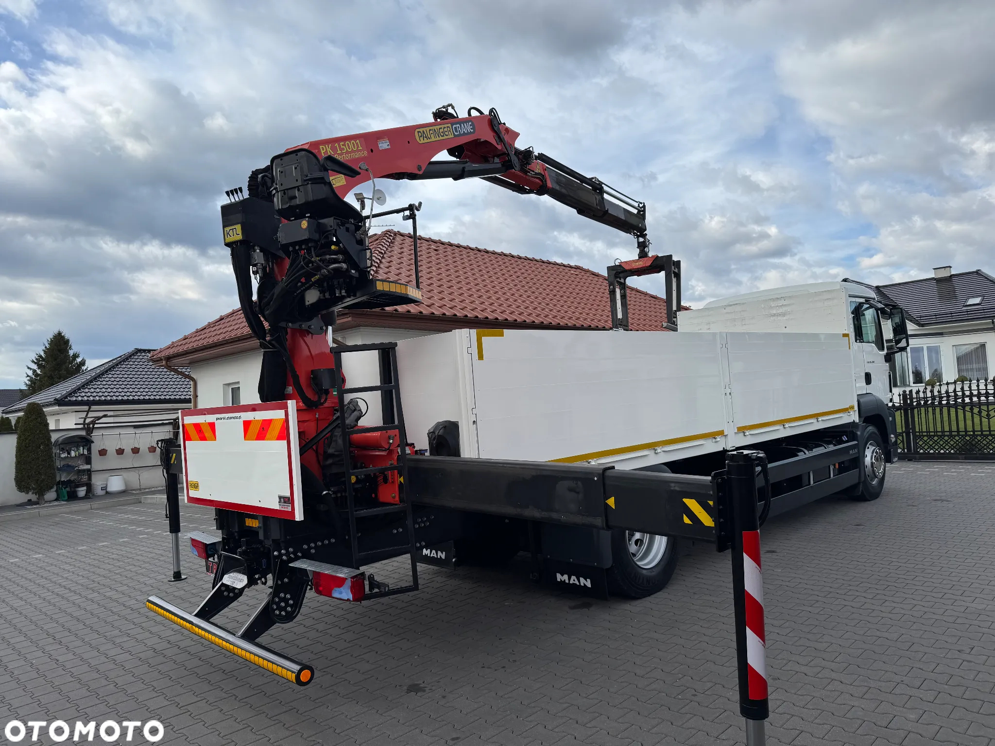 MAN TGS 18.360 4x2 z HDS PALFINGER, MANUAL, DMC 18 T - 11