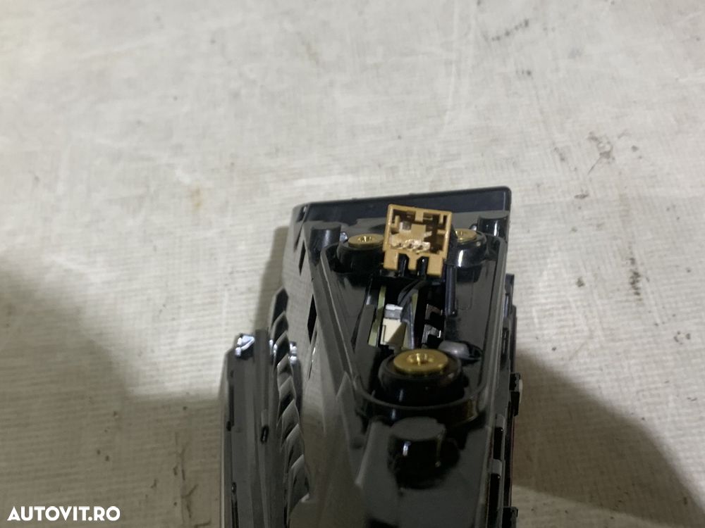 Lampa stop dreapta pe hayon, Skoda Enyaq, 2021, 2022, 2023, 2024, cod origine OE 5LG945308C. - 3