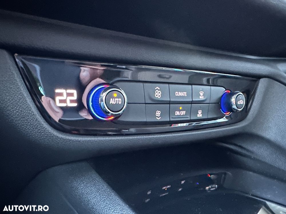 Opel Insignia Grand Sport 2.0 Diesel Automatik Business - 25