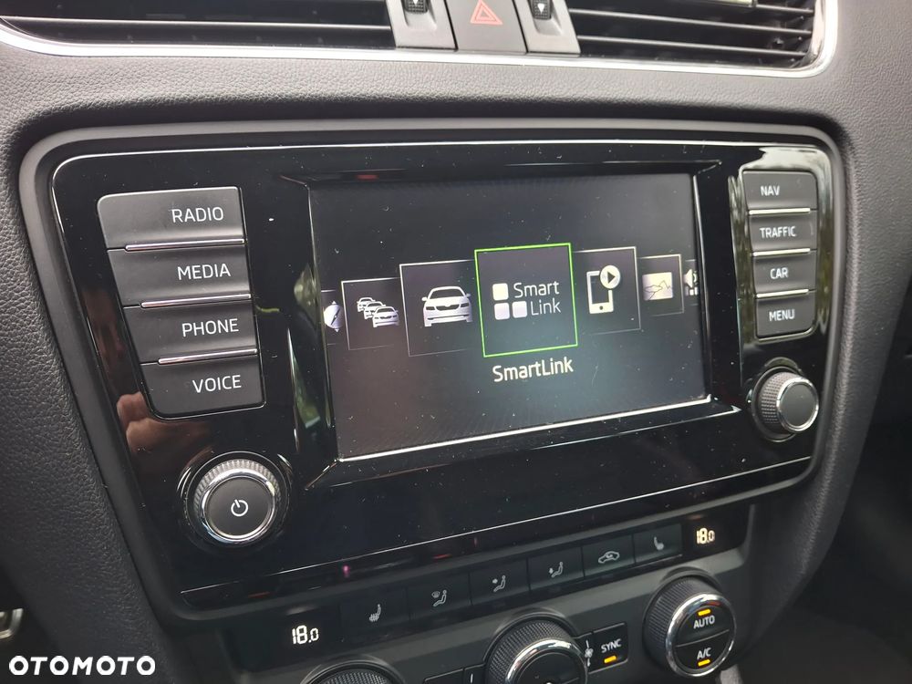 Skoda Octavia 2.0 TDI (Green tec) RS - 25