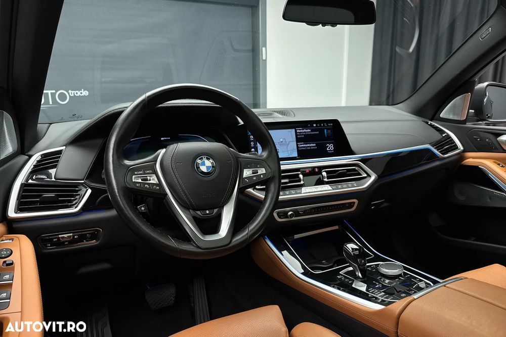 BMW X5 xDrive45e AT PHEV - 28