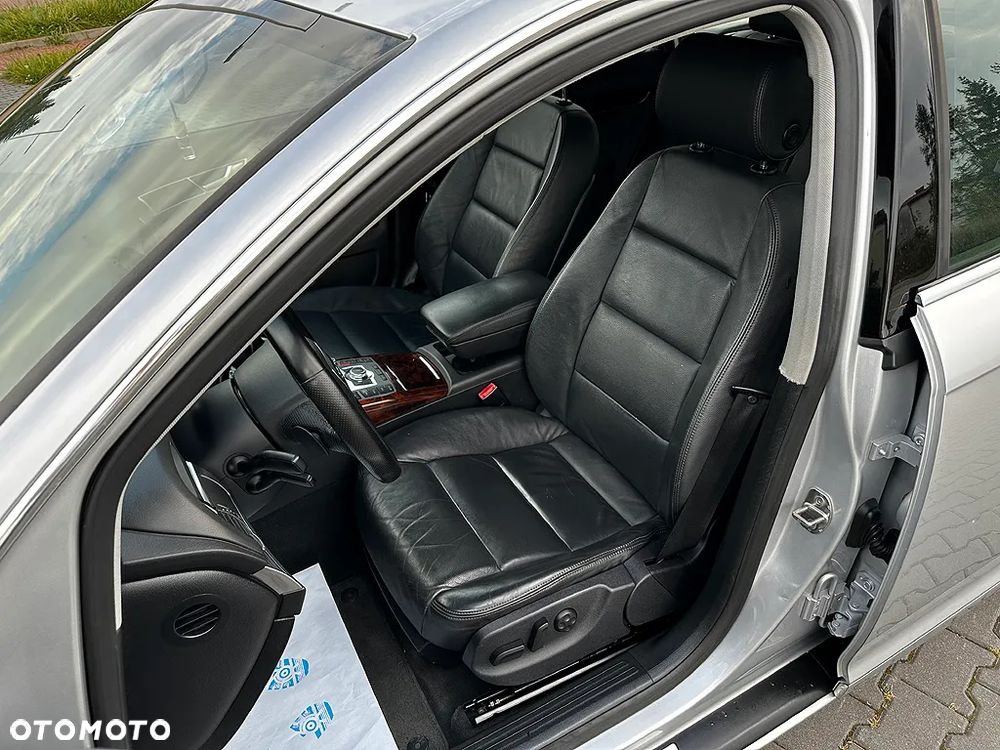 Audi A6 - 8