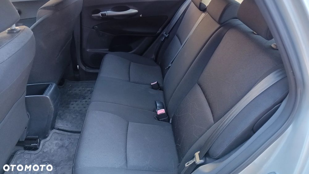 Toyota Auris 1.4 D-4D Terra - 6