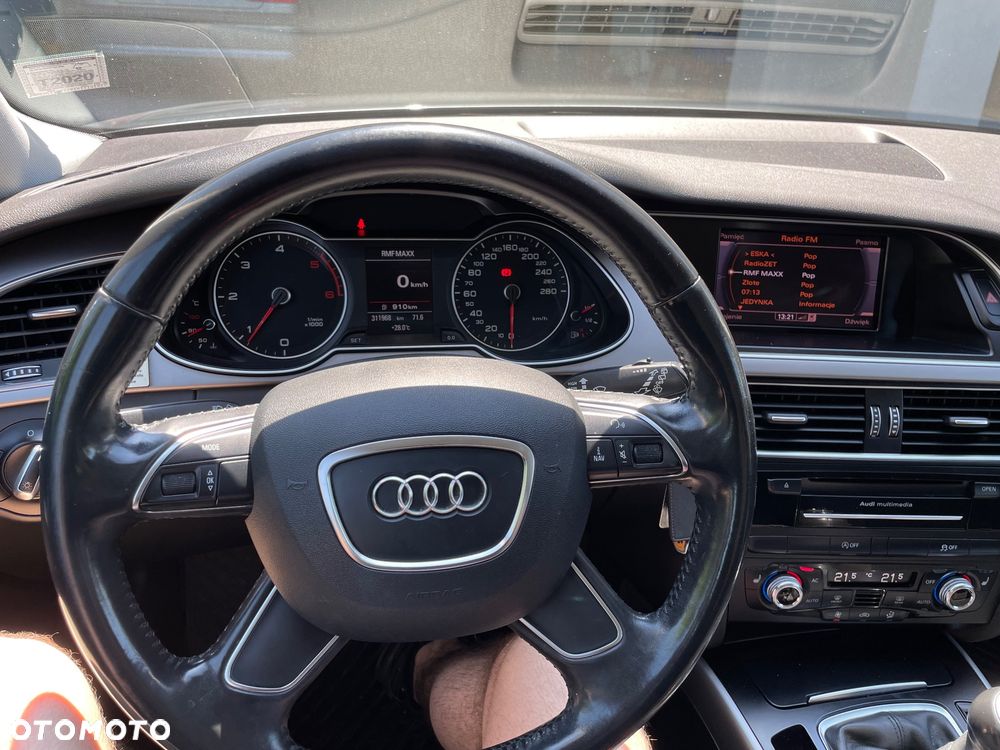 Audi A4 Avant - 8
