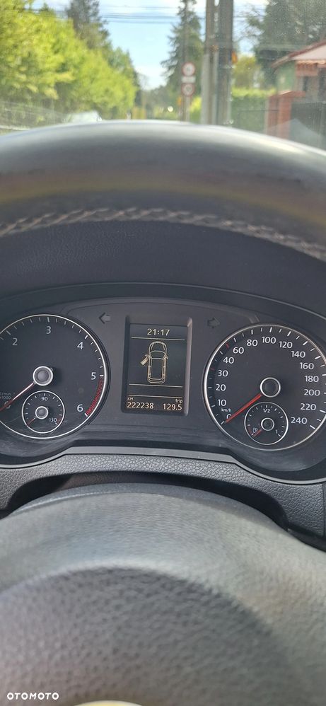 Volkswagen Sharan 2.0 TDI 4Motion BlueMotion Technology Comfortline - 2