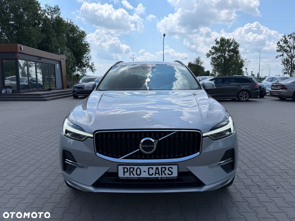 Volvo XC 60 B4 D Geartronic Momentum Pro - 12