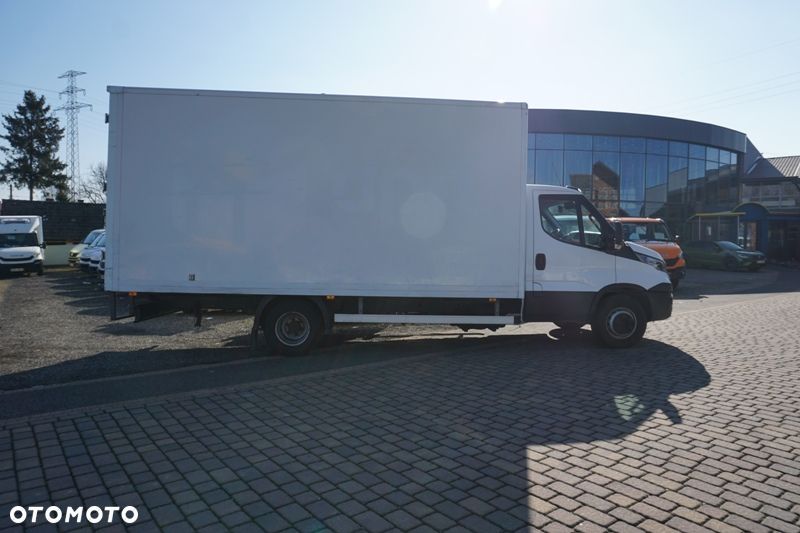 Iveco 70C18 izoterma kontener - 12