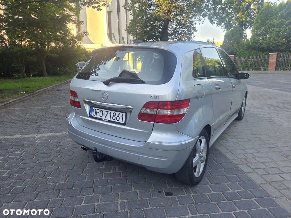 Mercedes-Benz Klasa B 180 CDI - 4