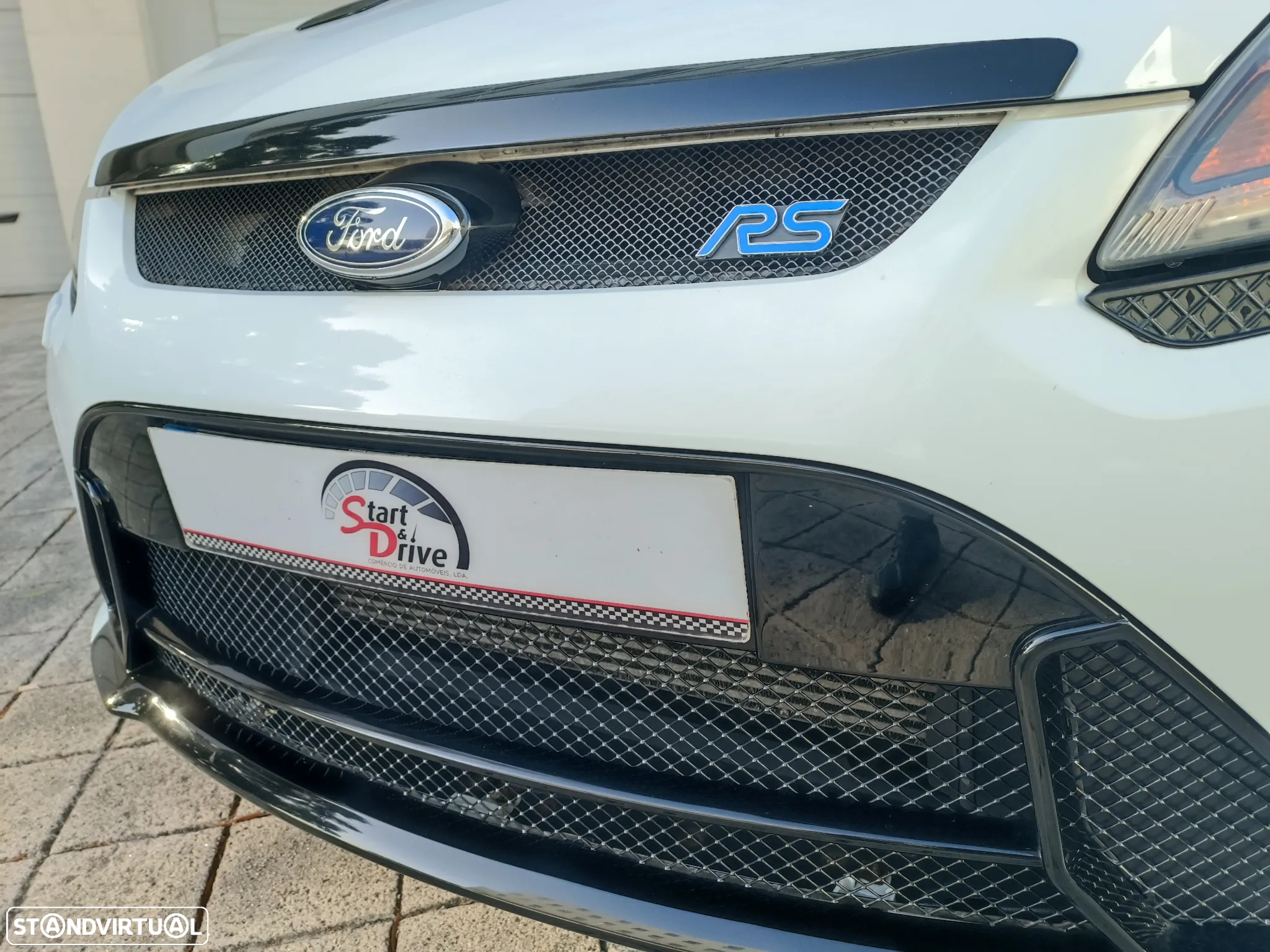 Ford Focus 2.5 T RS - 29