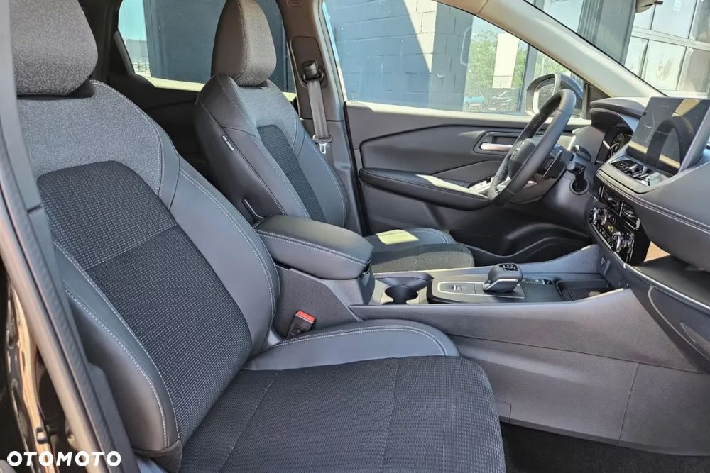 Nissan Qashqai 1.3 DIG-T MHEV N-Connecta Xtronic - 10