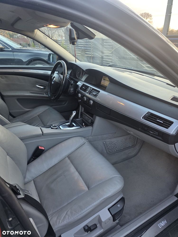BMW Seria 5 - 13