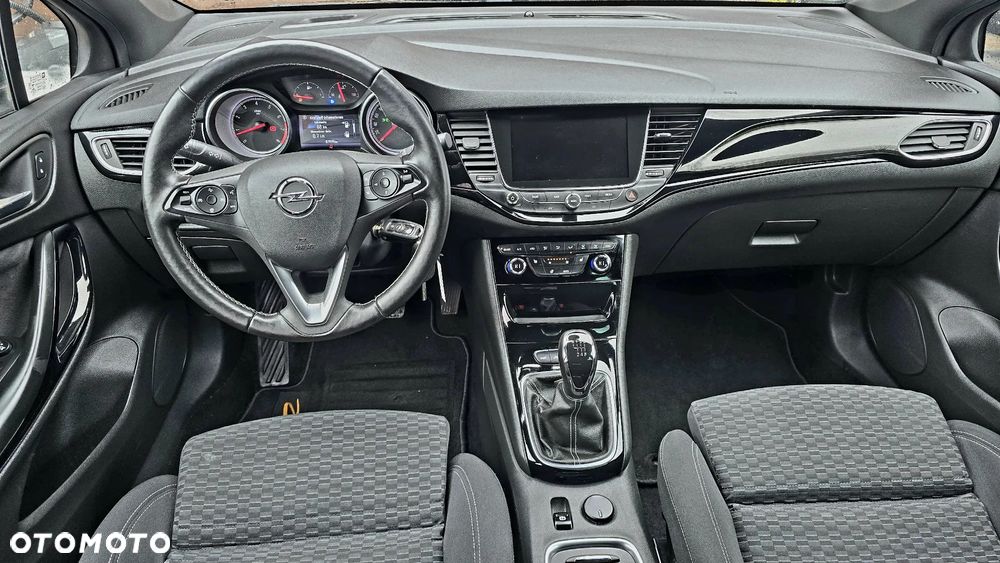 Opel Astra 1.4 T Dynamic - 20