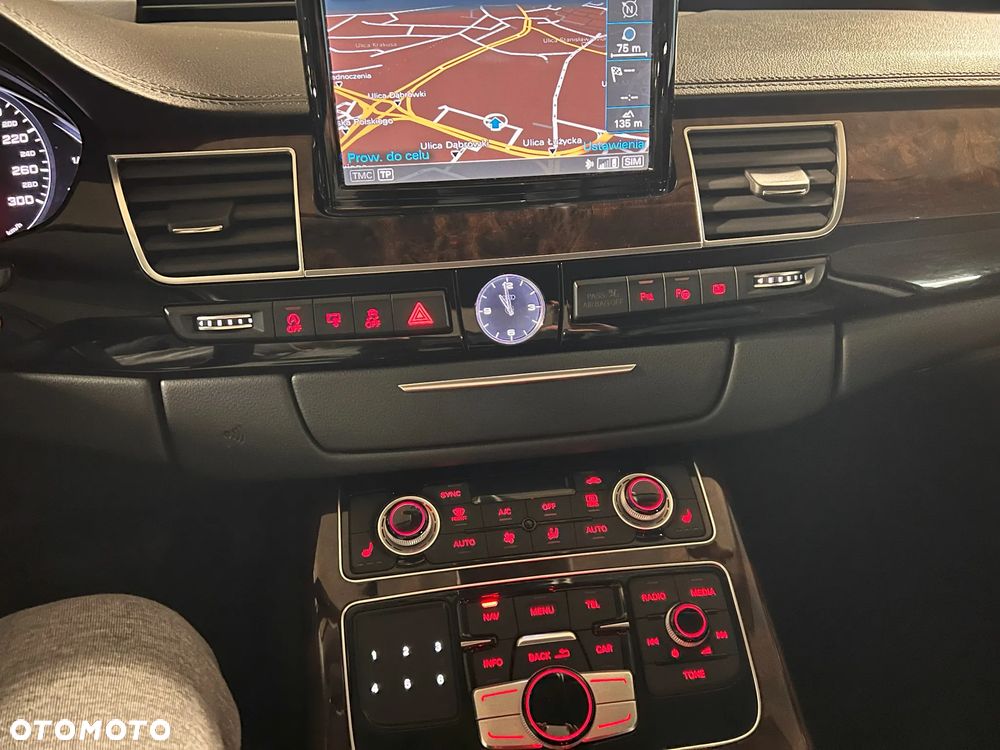 Audi A8 3.0 TDI L Quattro - 3