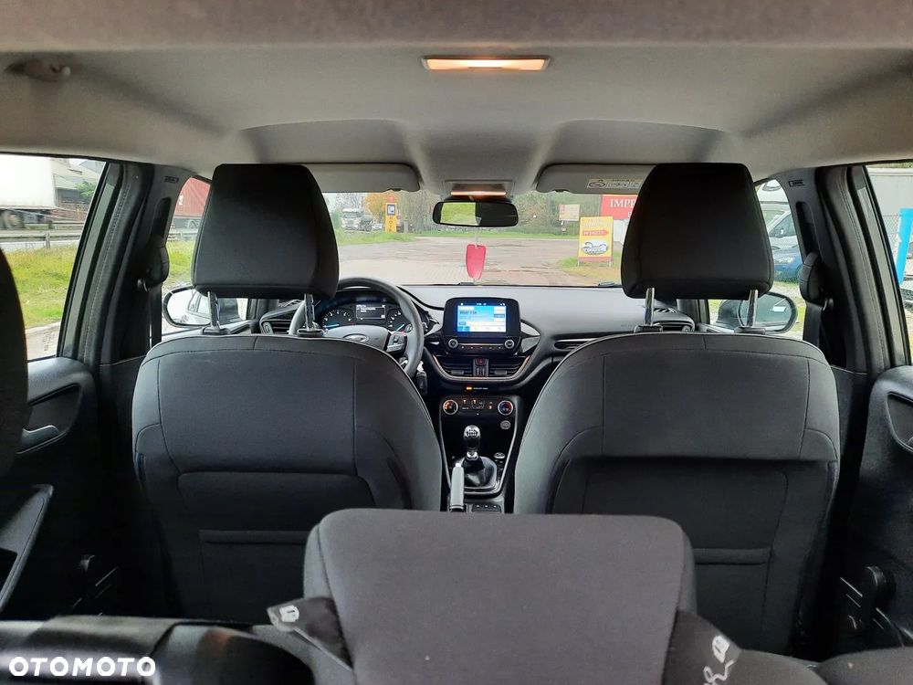 Ford Fiesta 1.0 EcoBoost S&S TITANIUM - 18