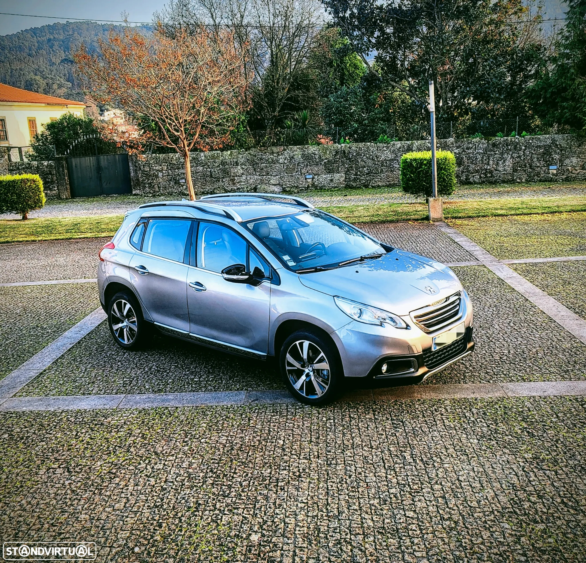Peugeot 2008 1.2 PureTech Crossway - 23