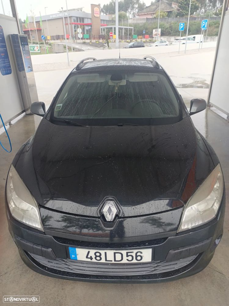 Renault Mégane Sport Tourer - 2