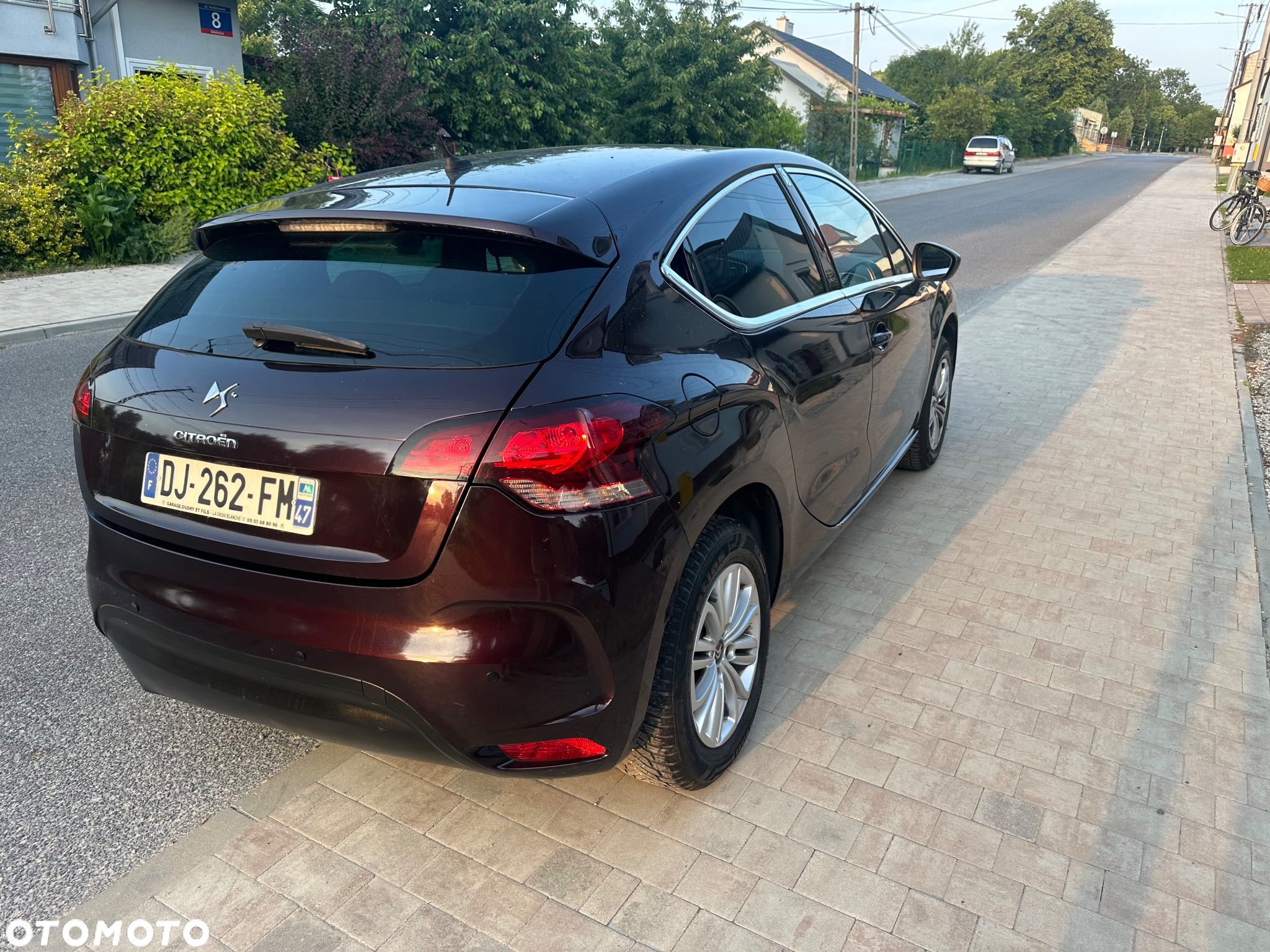 Citroën DS4 e-HDi 115 SoChic - 7