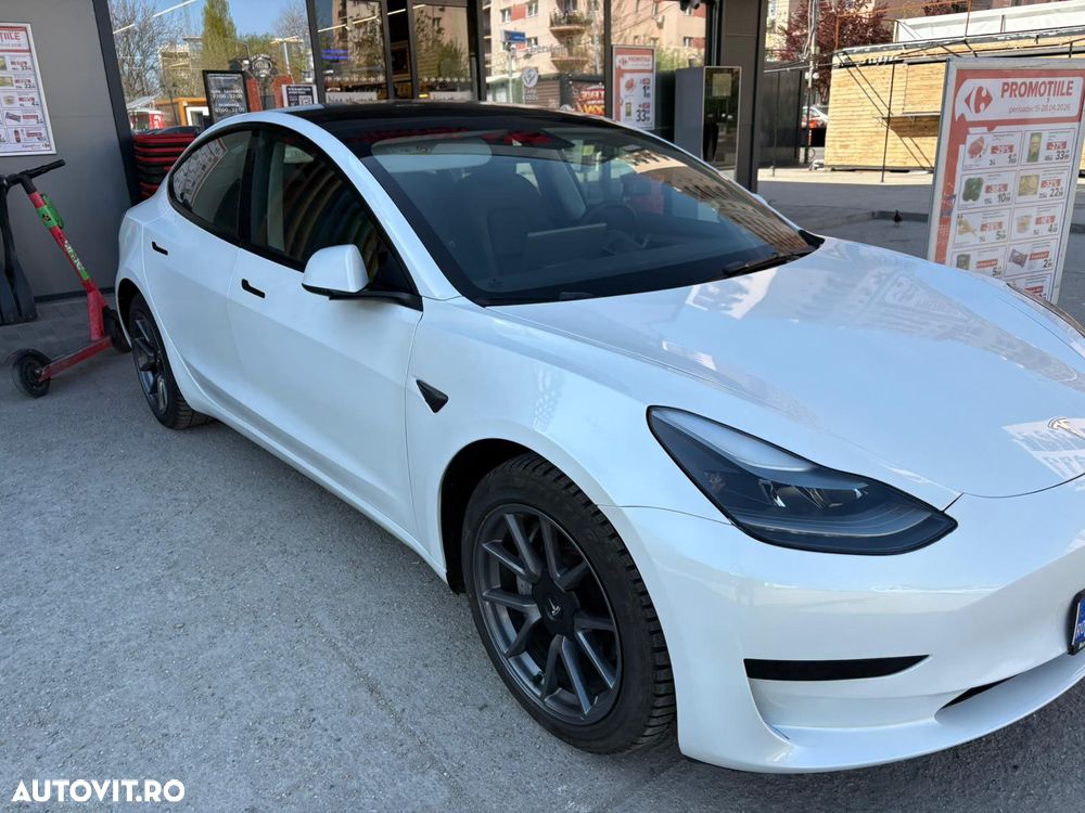 Tesla Model 3 Standard Reichweite Plus Hinterradantrieb - 6