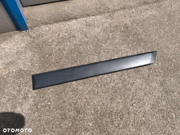 Listwa boczna lewa Ford Transit Custom bk2129077