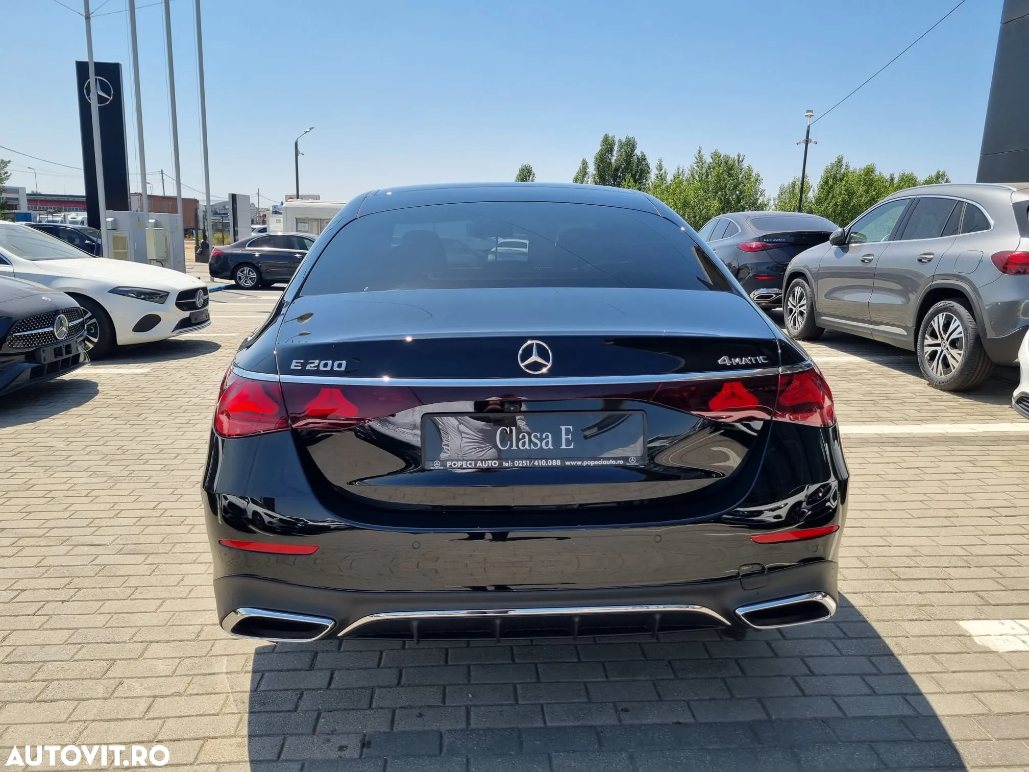 Mercedes-Benz E 200 MHEV 4MATIC Aut. - 4
