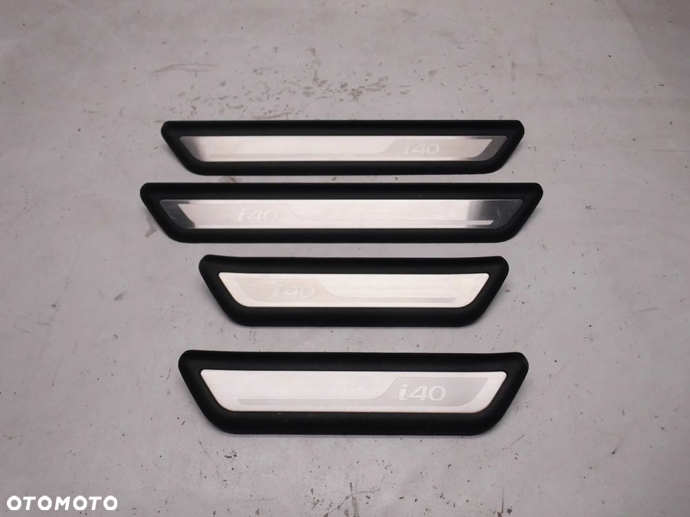 OSŁONY LISTWY OZDOBNE PROGU HYUNDAI I40 LIFT KOMPLET CHROM ORYGINAŁ - 1