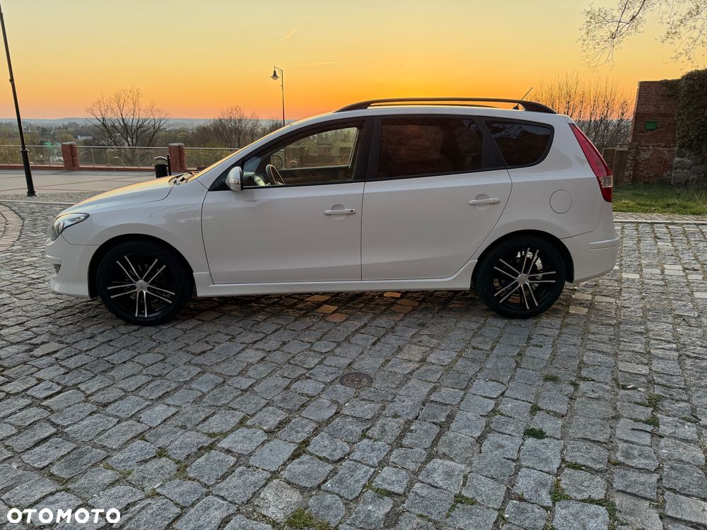 Hyundai i30 i30cw 1.4 Edition 20 - 9