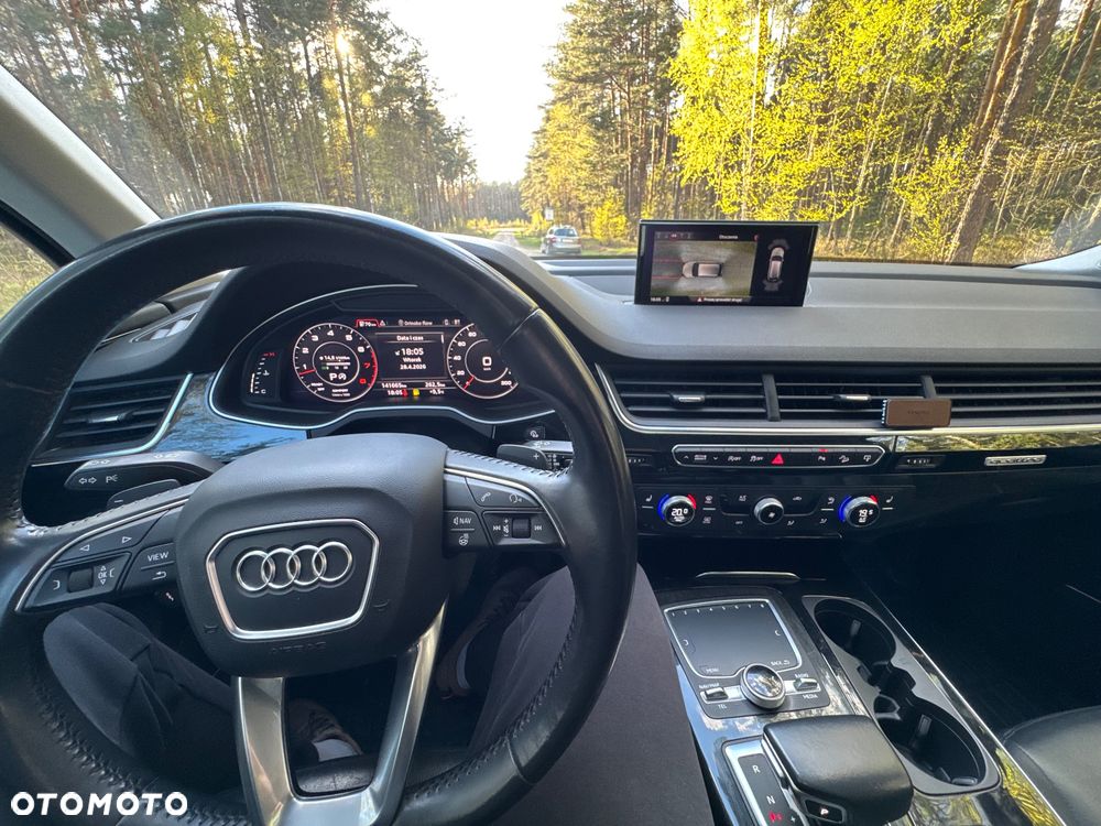Audi Q7 3.0 TFSI Quattro Tiptronic - 27