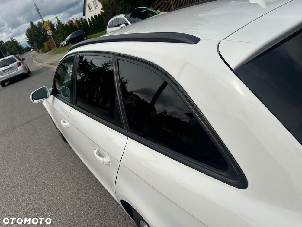 Audi A4 Avant - 10