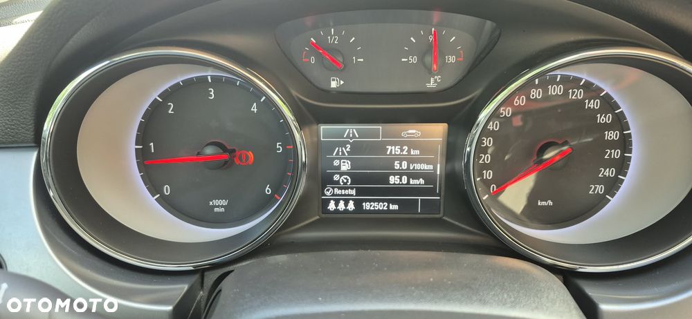 Opel Astra 1.6 CDTI Dynamic - 9
