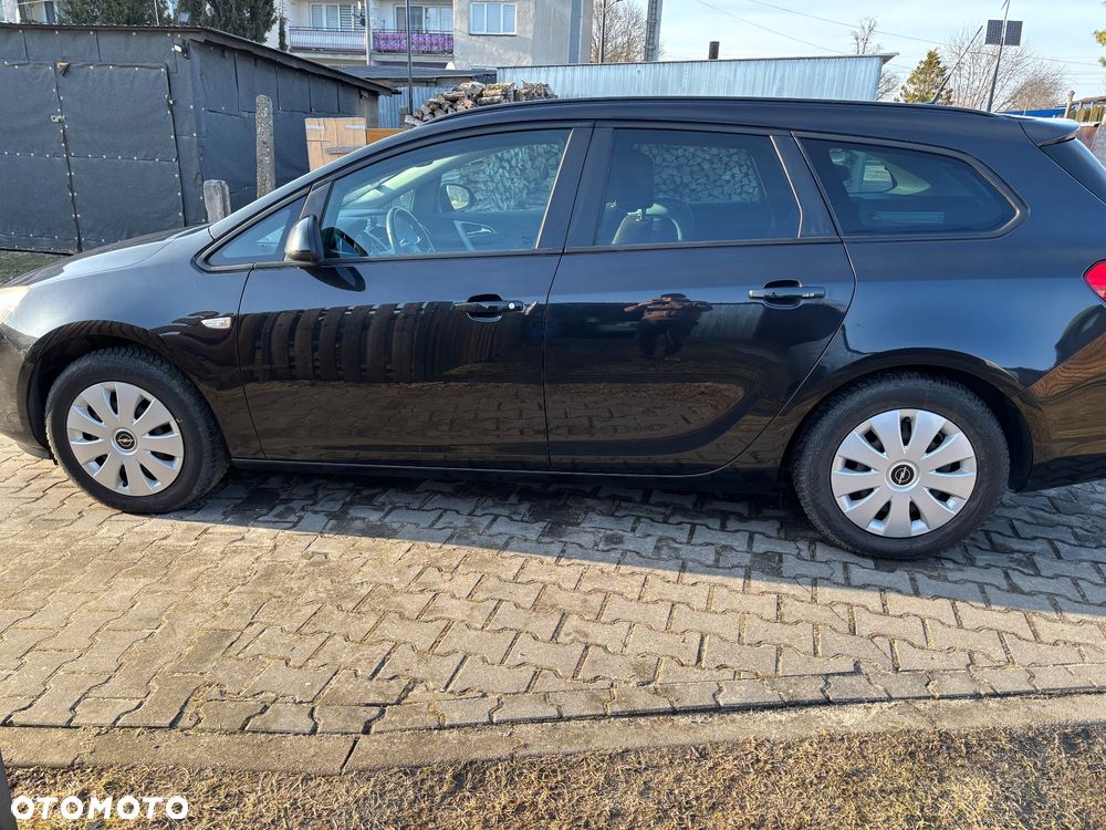 Opel Astra 1.4 T Enjoy - 26